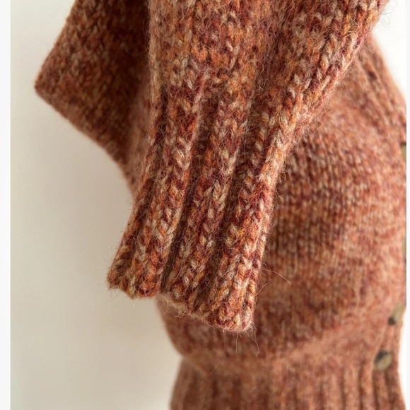 Weekend MaxMara Made In Italy Wool vintage inspired cardigan
 Medium - Picture 7 of 10